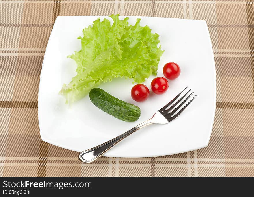 Fresh vegetables and green salad