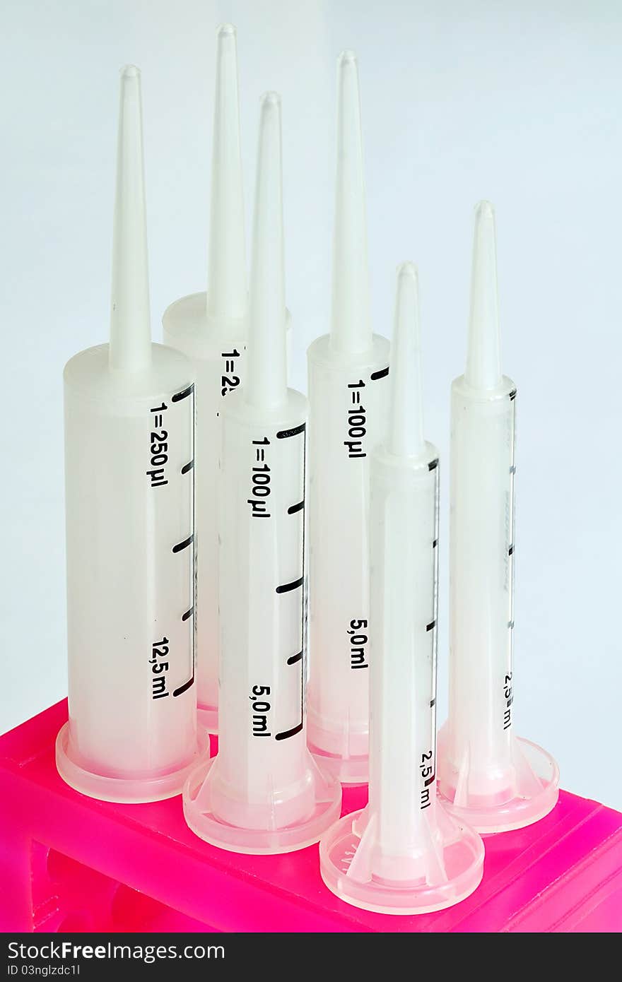 Laboratory pipets