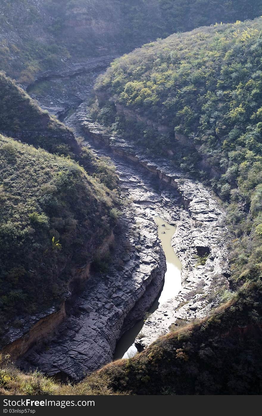 Valley stream