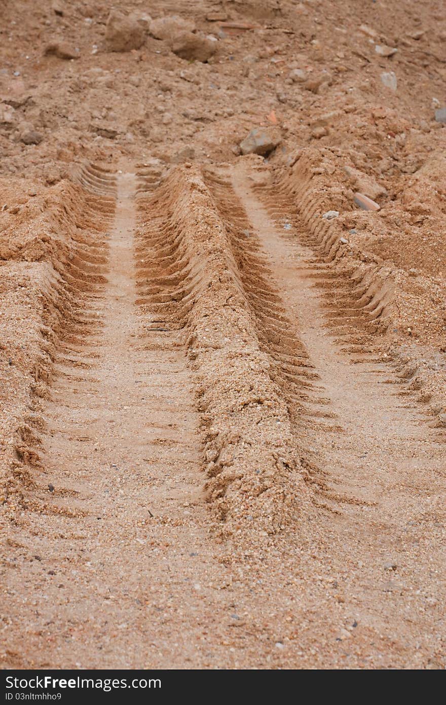 Tread pattern of a truck tire in soft sand