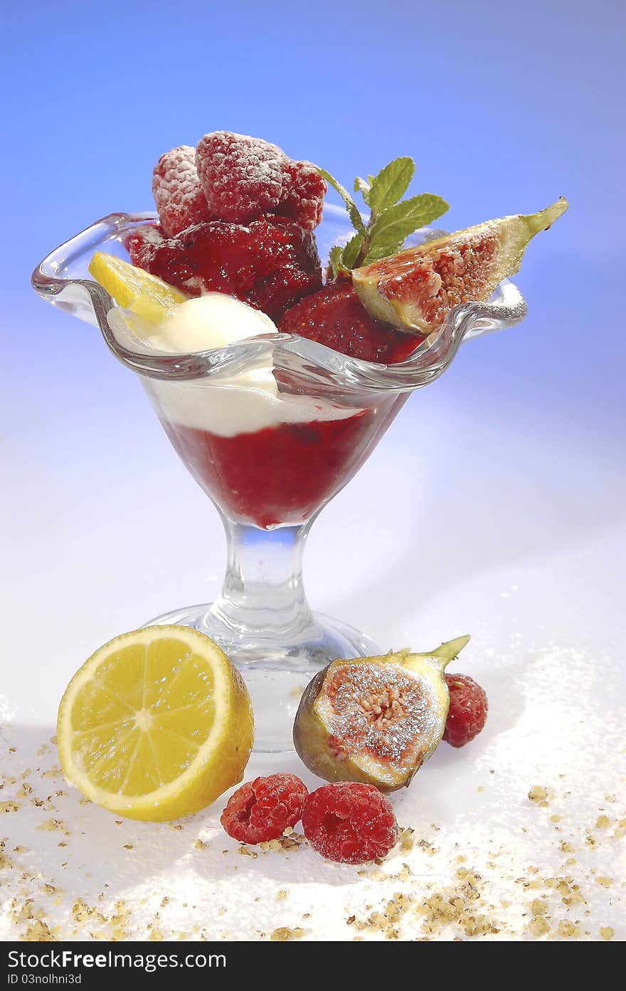 Raspberry sundae w sour cream and fig