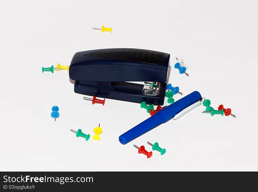 Office stapler, the handle and office buttons