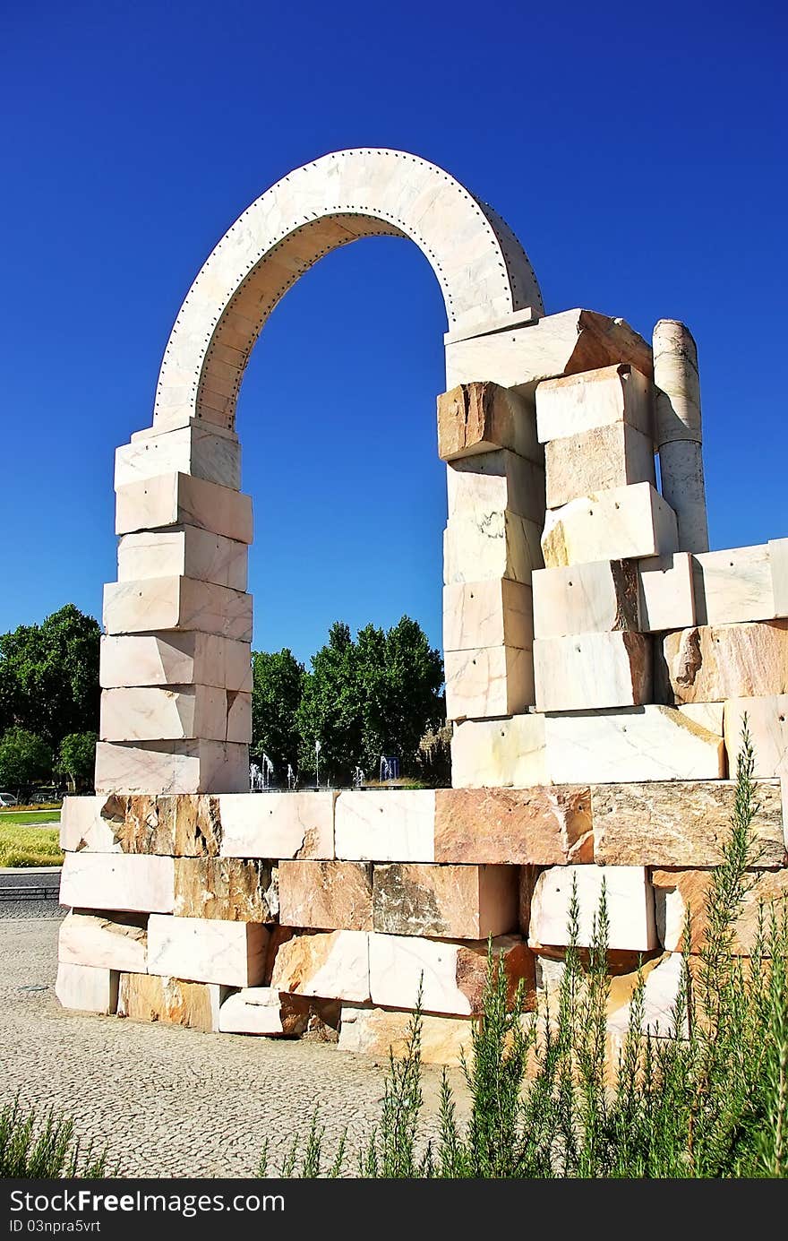 Marble sculpture of roman arch