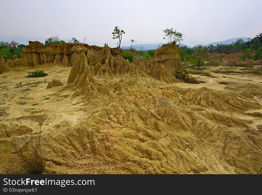 Ancient corrosion of soil by rain and wind