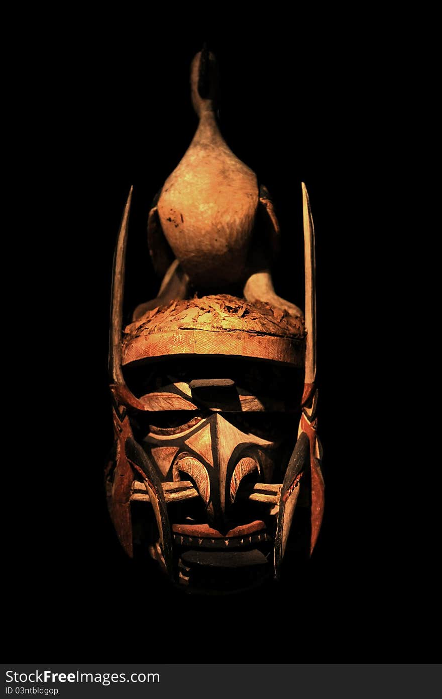 Malagan ceremonial mask from New Ireland Island