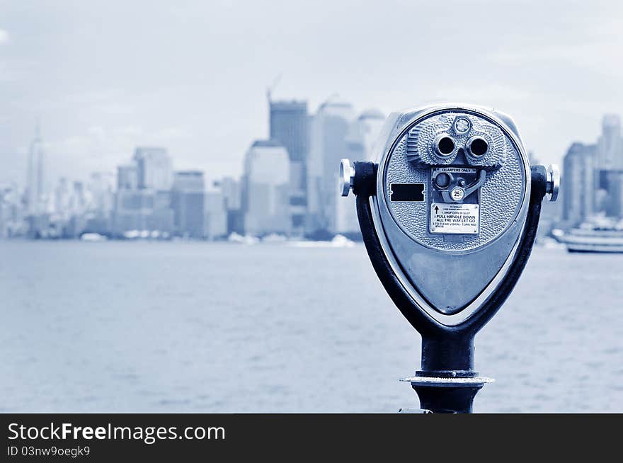 Binocular in front to skyline new york