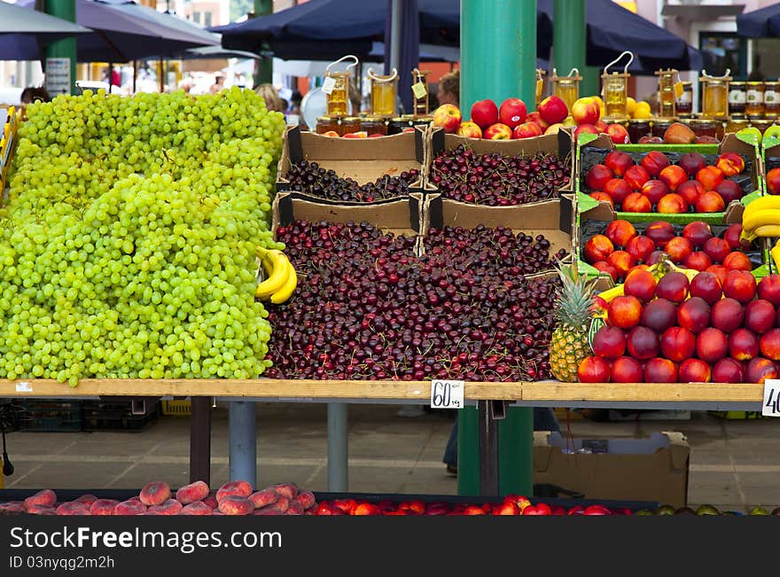 Fresh fruit on the market