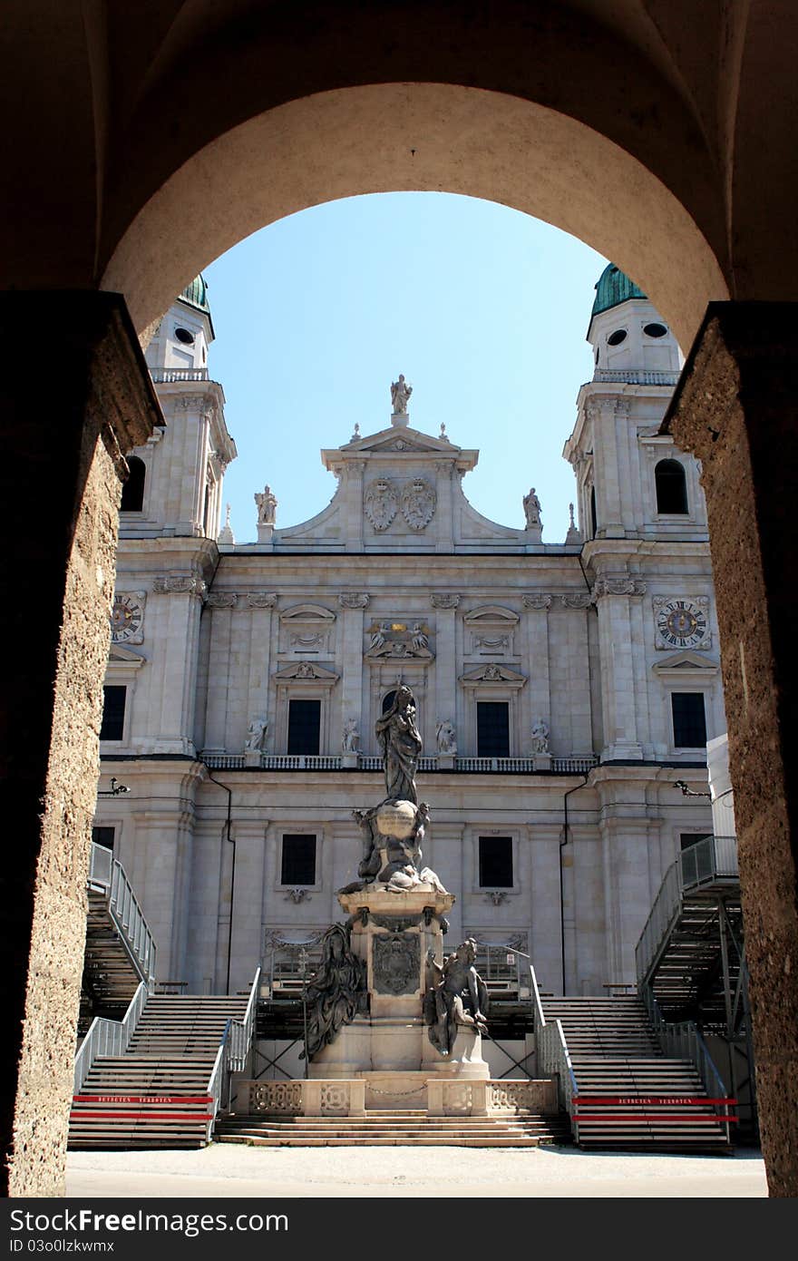 A statue before Salzburg Dom