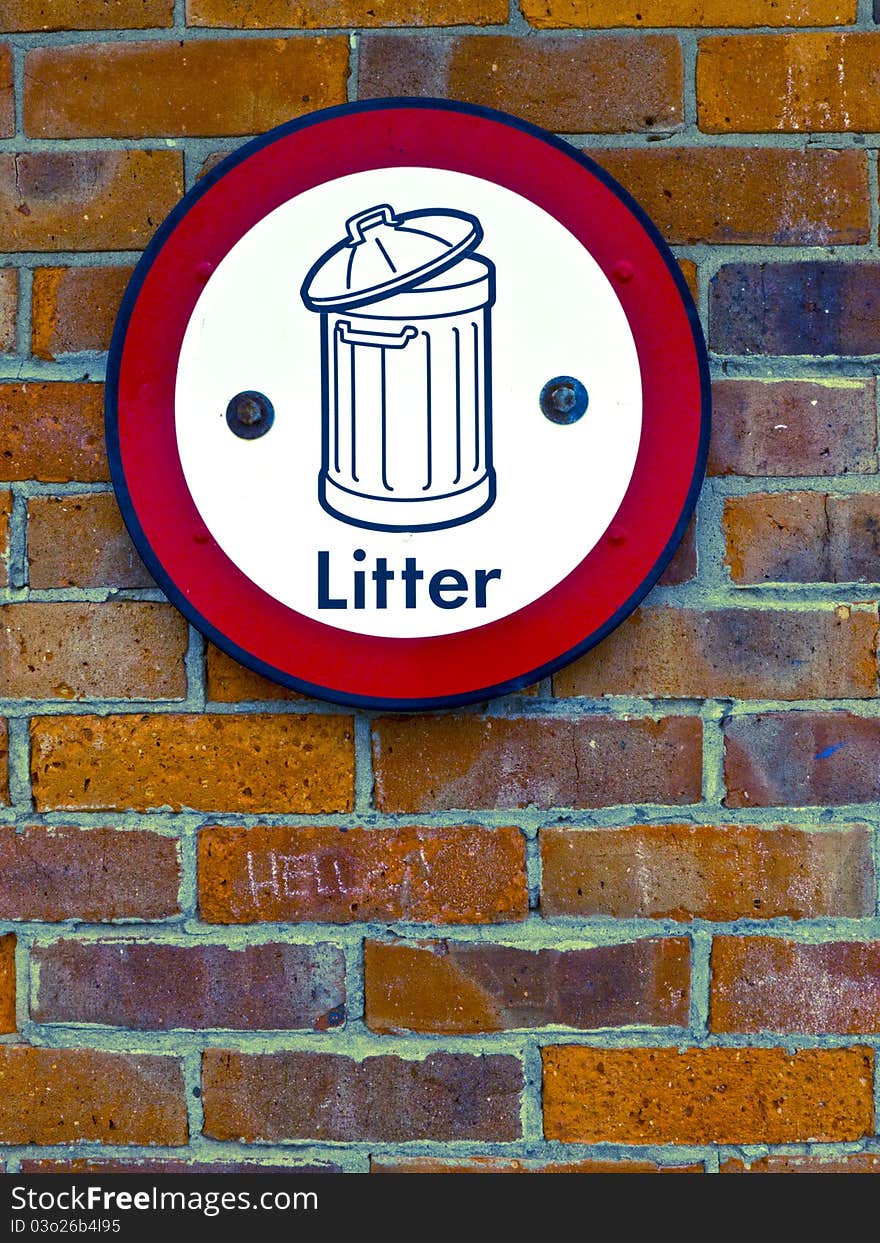 Litter sign for the purpose of designated litter collection areas.