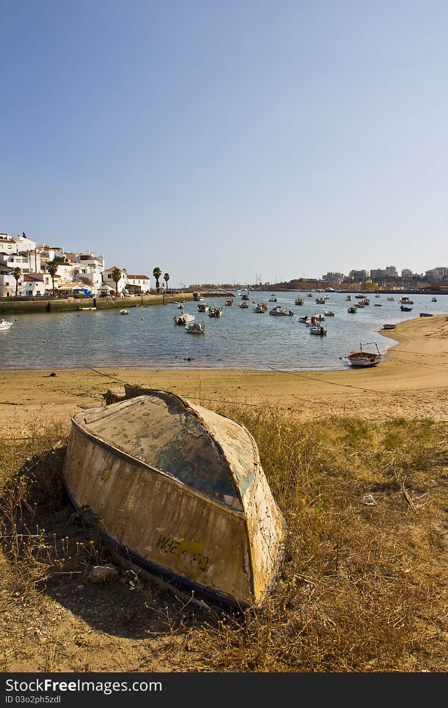 A little harbour of a little city in Portugal. A little harbour of a little city in Portugal