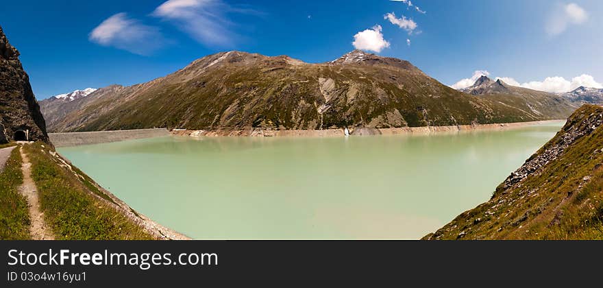 Mountain reservoir