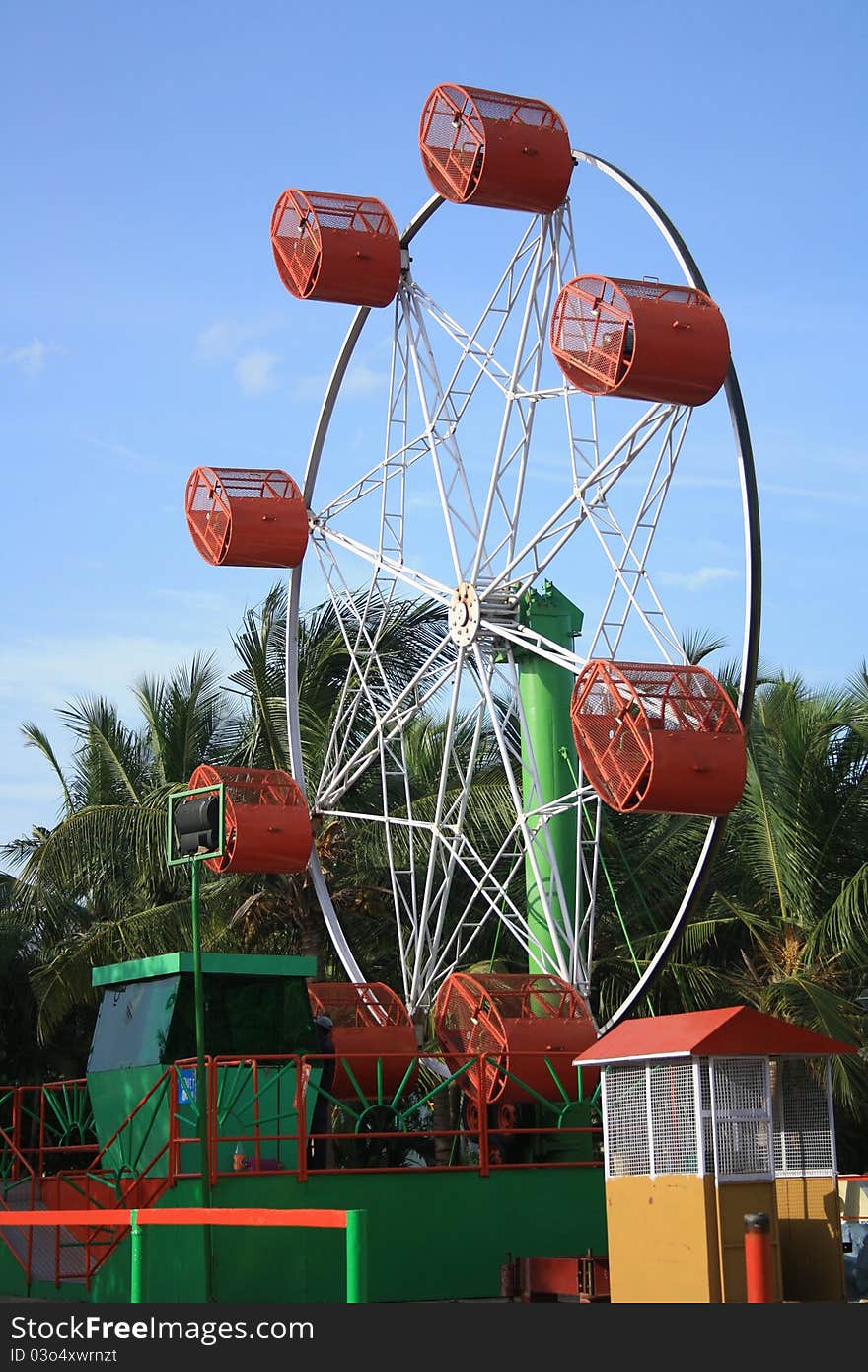 Roller Giant Wheel at an Indian amusement park