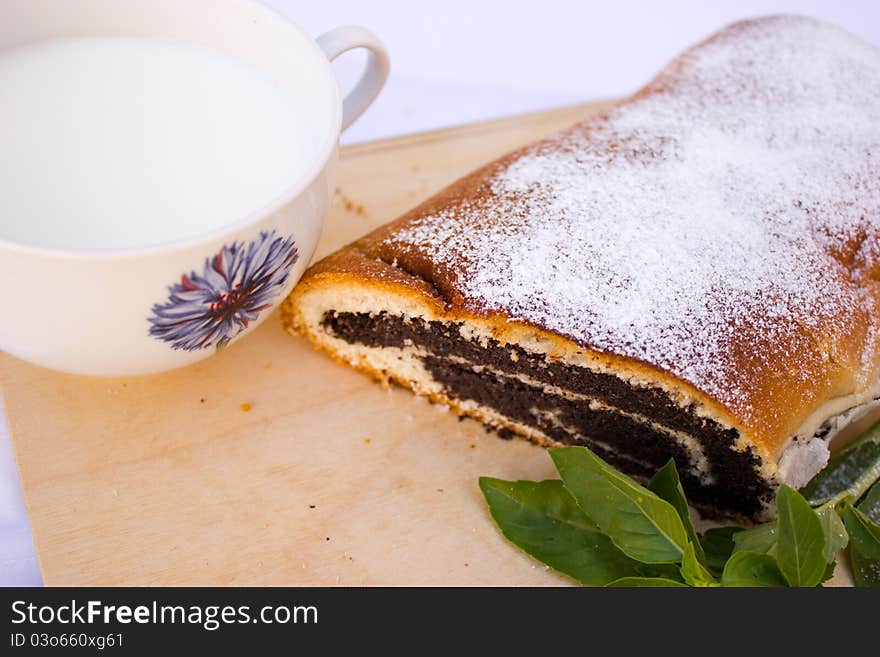 Strudel With Poppy Seeds