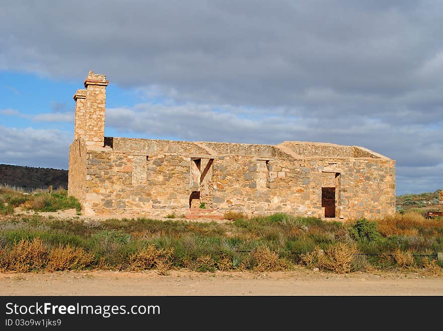 One of many abandoned buildings in the Flinders Ranges, South Australia. Built from local stone. One of many abandoned buildings in the Flinders Ranges, South Australia. Built from local stone.