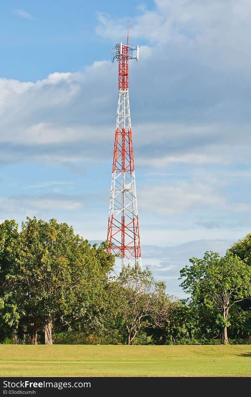 Communication tower