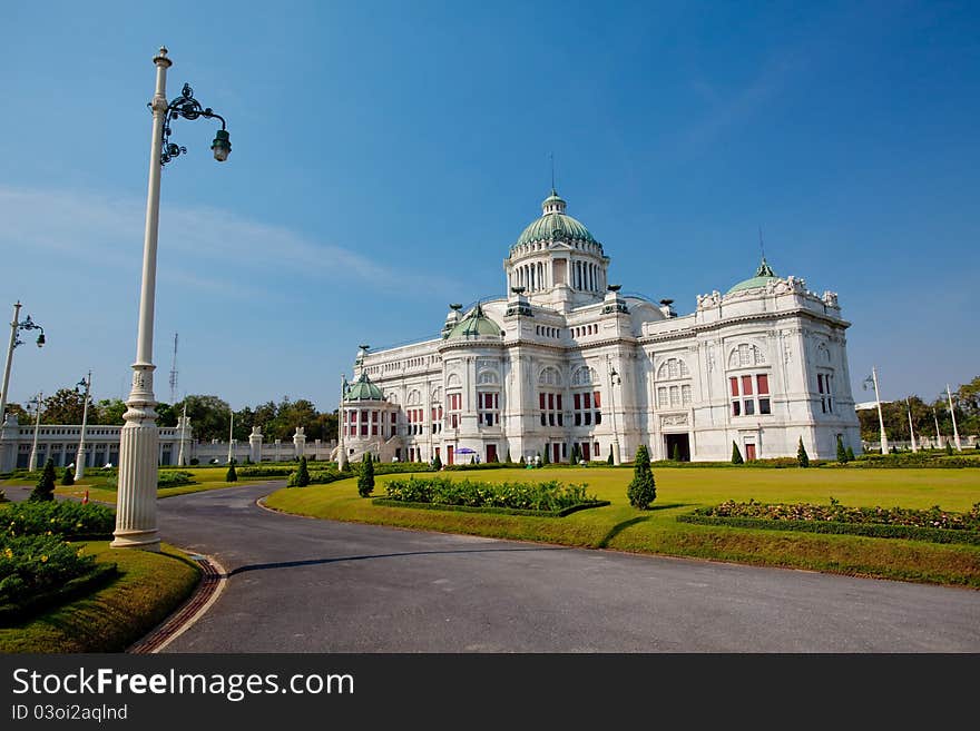 Ananta Samakom Throne Hall