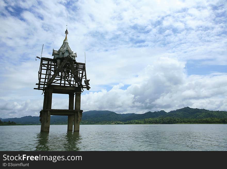 Small Chedi in the river