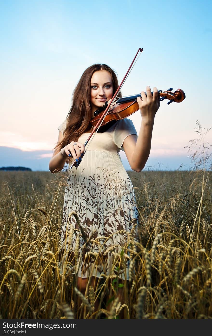 Young girl with violin