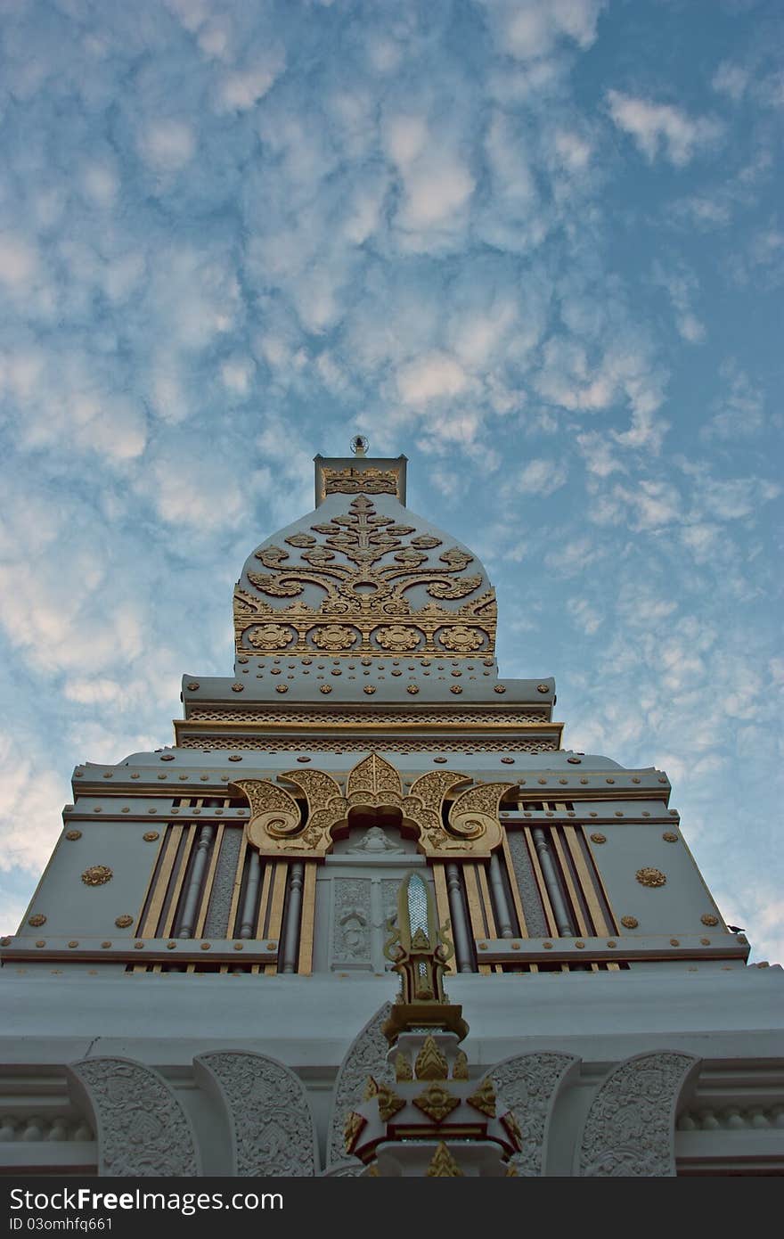 Many of the pagoda in Thailand. The influence of ethnic Mon. The prototype of the many pagodas. Many of the pagoda in Thailand. The influence of ethnic Mon. The prototype of the many pagodas.