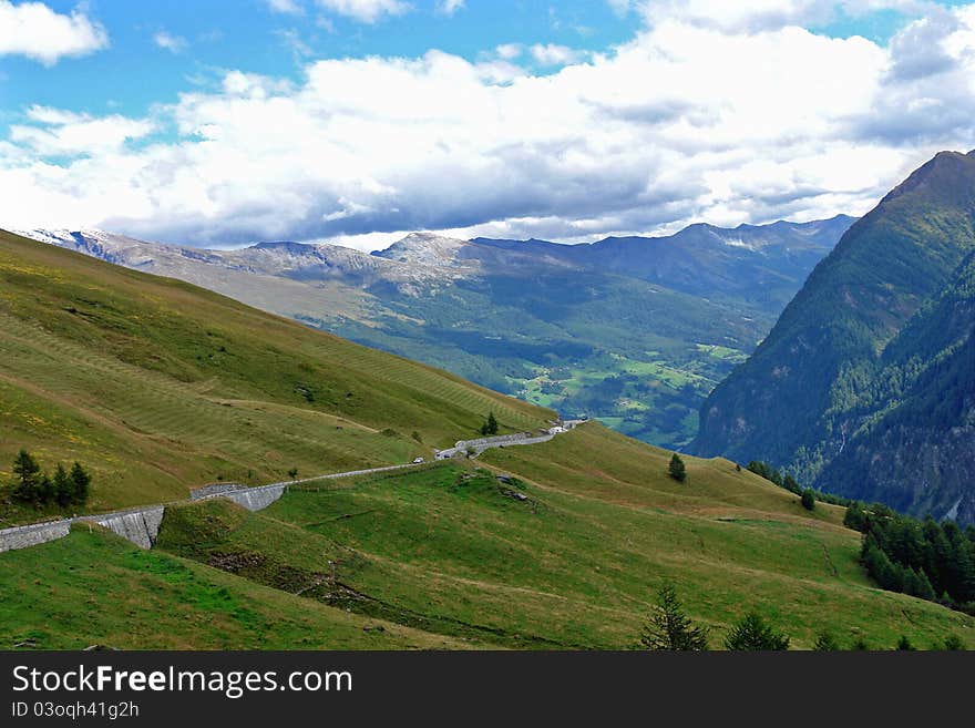 The Highway Among The Alpine Mountains