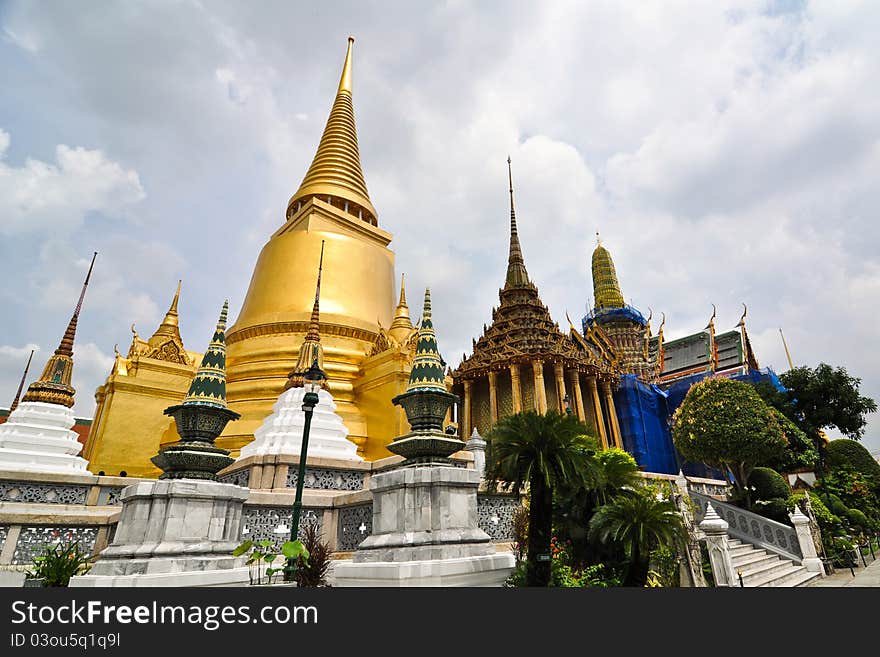 The pagoda and others in the grand palace. The pagoda and others in the grand palace