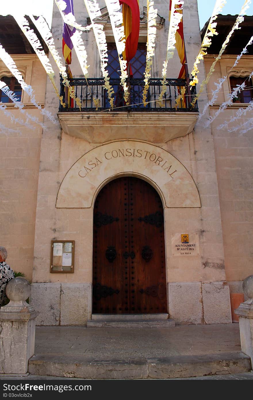 This is an picture of the doors of the Casa Consistorial in Alcudia, Spain. This is an picture of the doors of the Casa Consistorial in Alcudia, Spain.