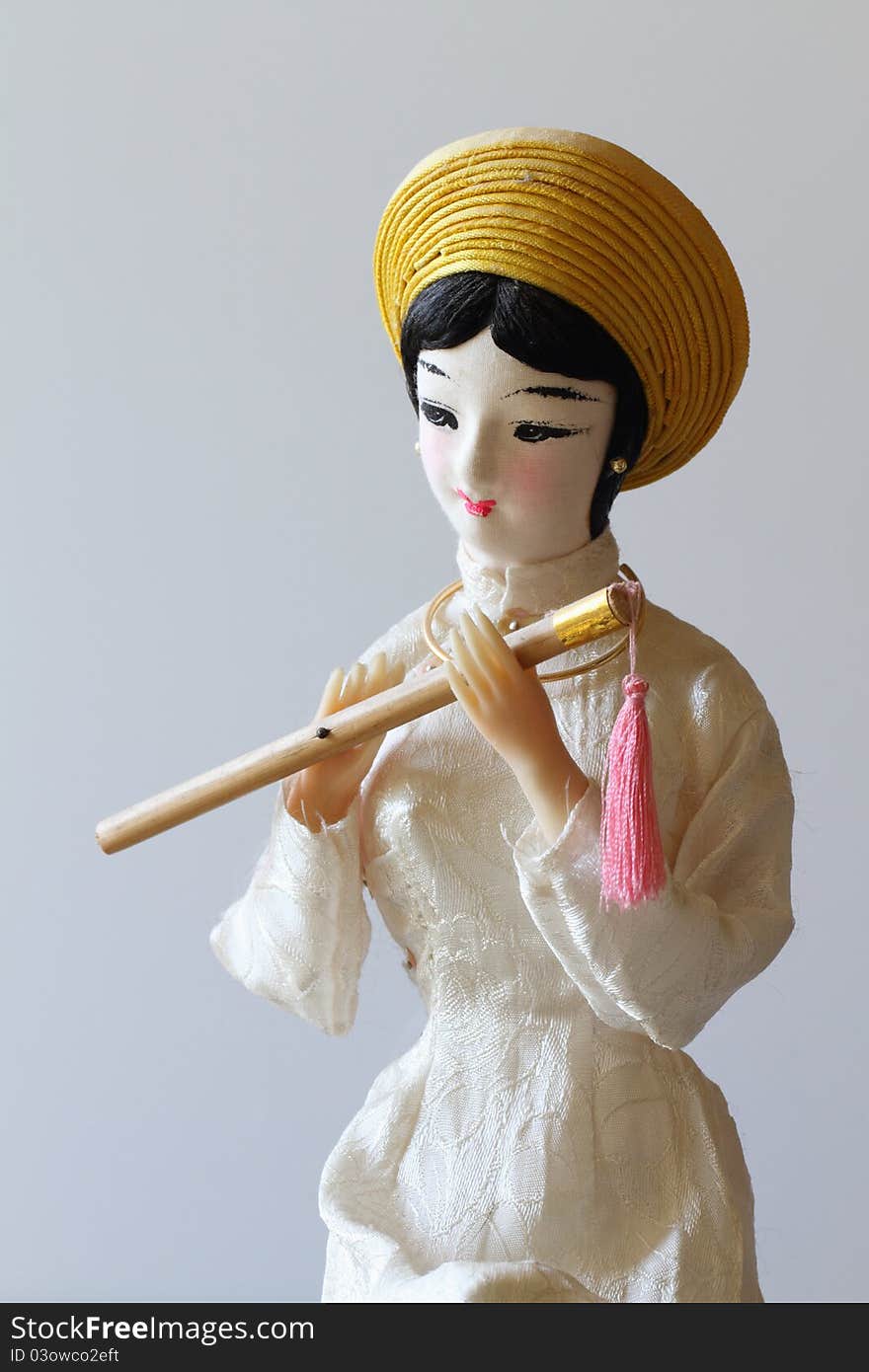 Details of a geisha doll