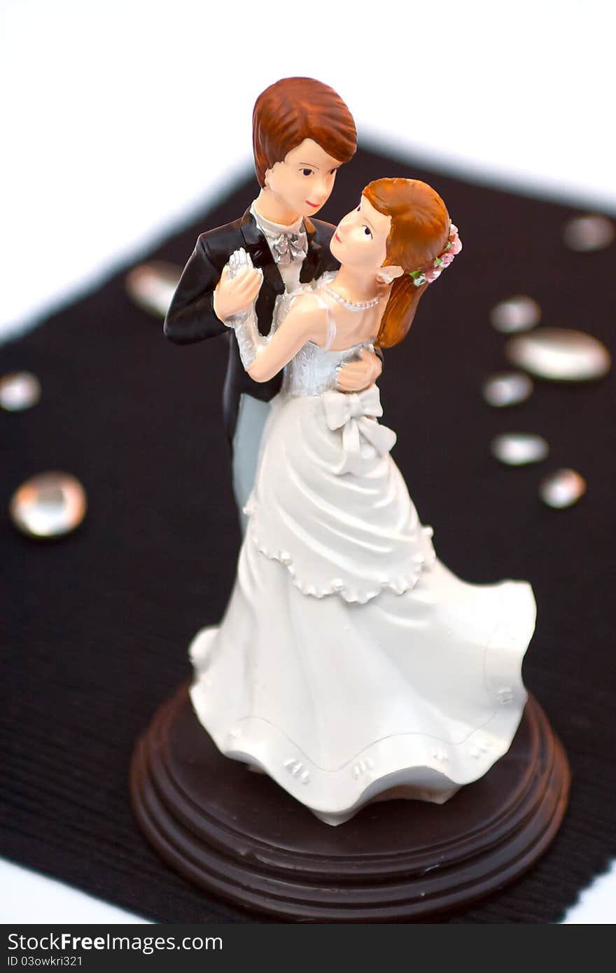 Bride And Groom Cake Topper