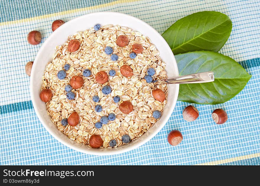 Oat Nuts With Blueberries