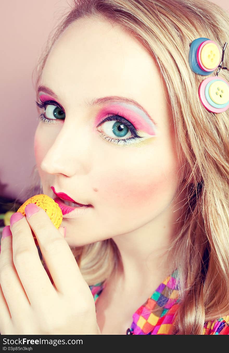 Girl Loves Colorful Macaroons