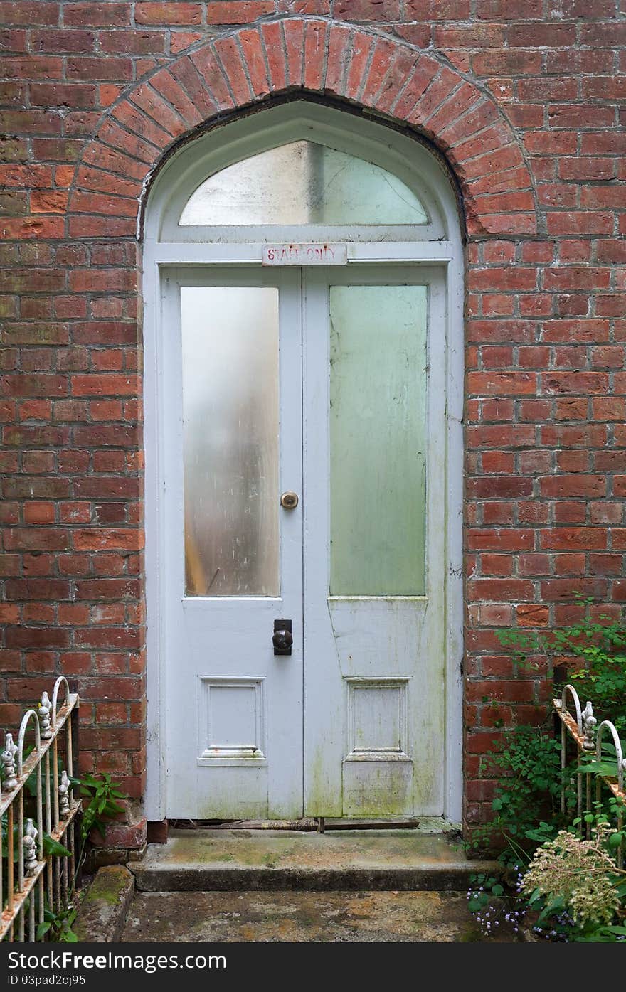 Abandon building with door