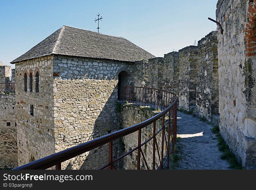 Soroca citadel in northern Republic of Moldavia, built 600 years ago by the Moldavian ruler Stephen the Great (1457-1504). Soroca citadel in northern Republic of Moldavia, built 600 years ago by the Moldavian ruler Stephen the Great (1457-1504)