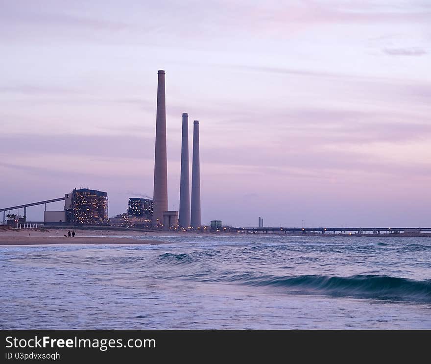 Electricity power plant by the sea