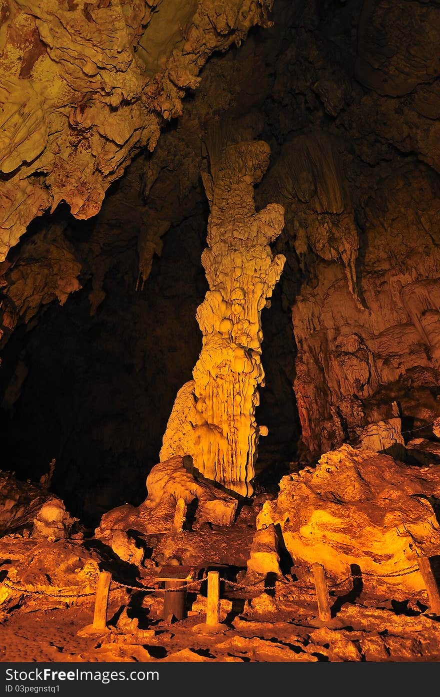 Lod cave at Maehongson, Thailand