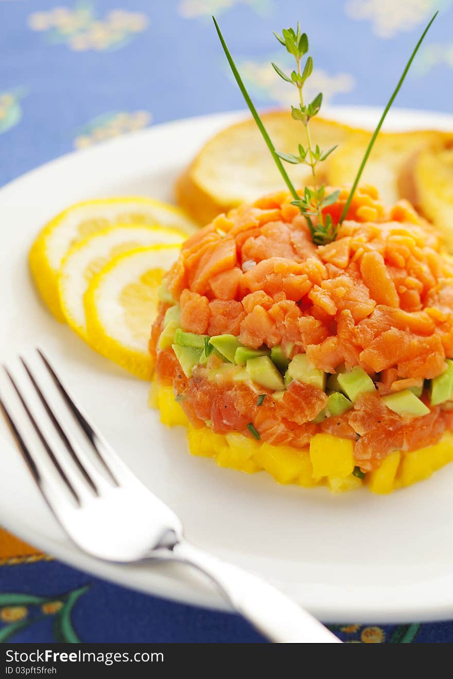 Fresh salmon tartar