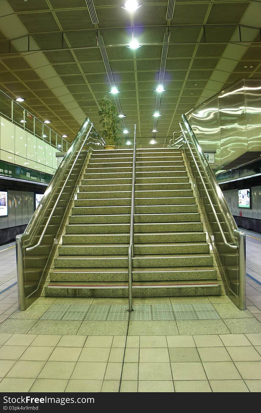 The long stair in the train station