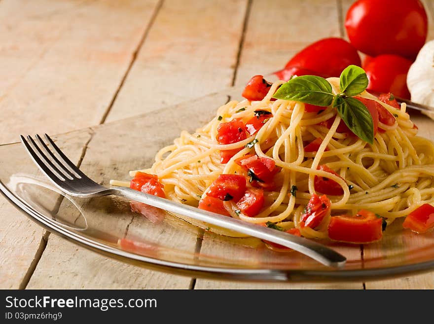 Spaghetti with Garlic and Oil