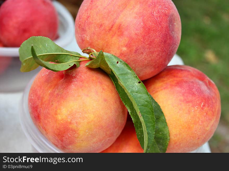 Flour peaches