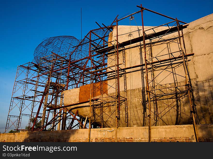 Building of Buddha statue