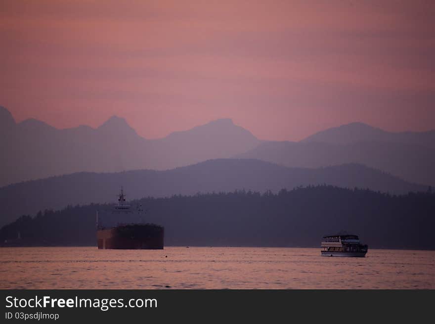 Sunset scene on the water in vancouver