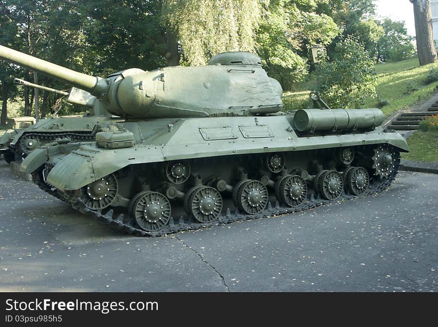 IS-2 - Soviet heavy tank from World War II