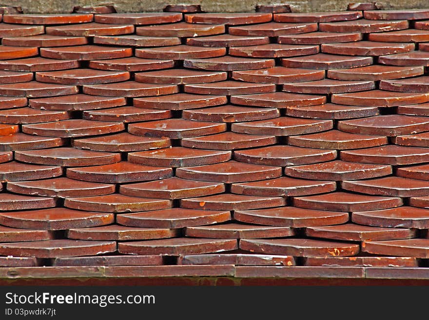 Tile roof. Made to resemble an ancient wooden roof. The current tile is burned.Tile roof. Mimic the roof was made ​​of wood, ceramic tiles, the current account is exhausted.