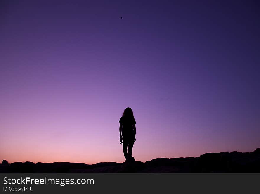 It went to see with me because she had not seen the morning sun. It went to see with me because she had not seen the morning sun.