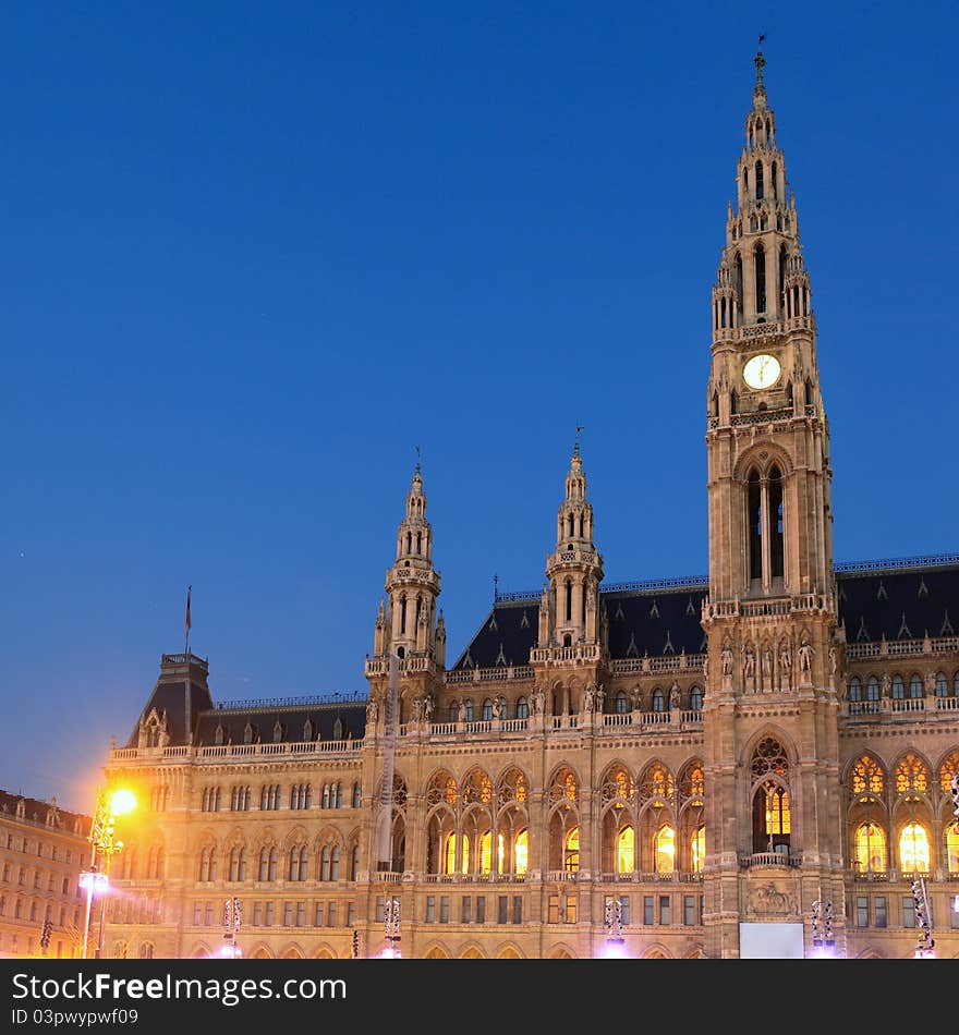 Vienna S City Hall At Sunrise