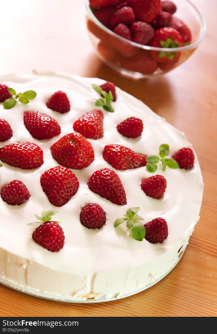 Strawberry and raspberry cake