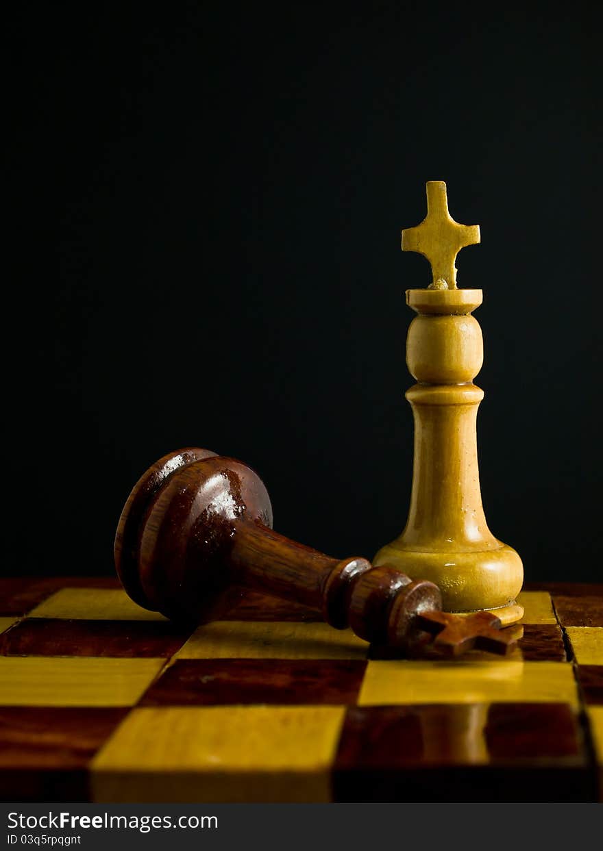 Wooden chess