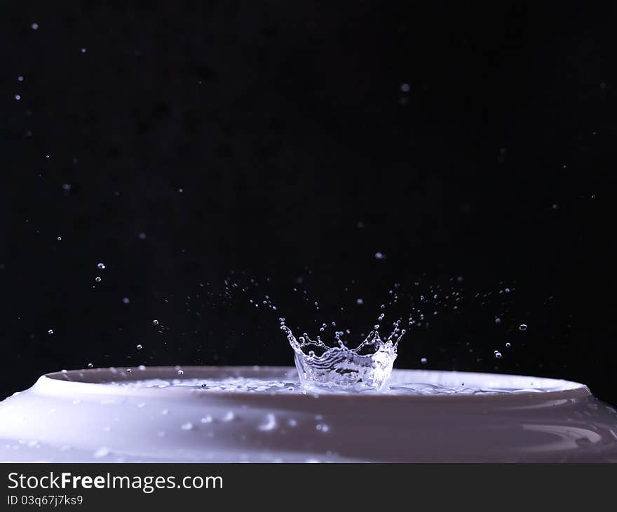 Water drop crown on water surface