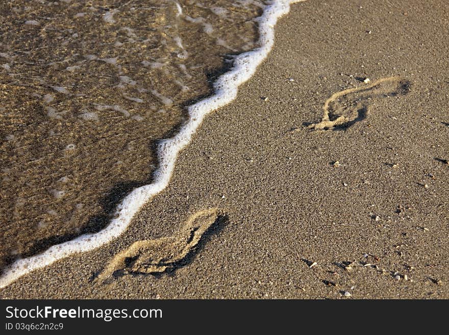 Foot print on the beach