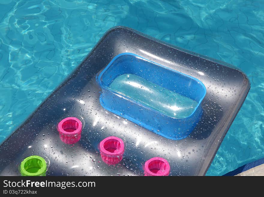 A swimming pool in the sunny day