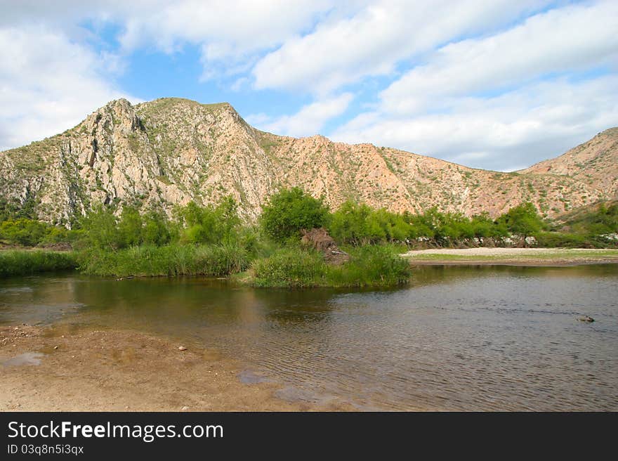 A river and mountain scene in South Africa'a Baviaanskloof